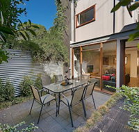Fitzgeorge - Schoolies Week Accommodation