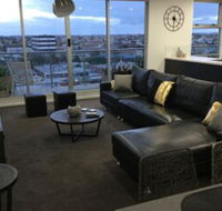 Sub Penthouse On Barkly Street - Schoolies Week Accommodation