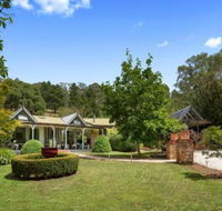 In the Valley - Schoolies Week Accommodation