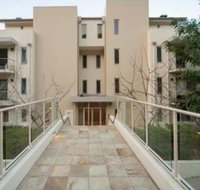 Palm Retreat - Schoolies Week Accommodation