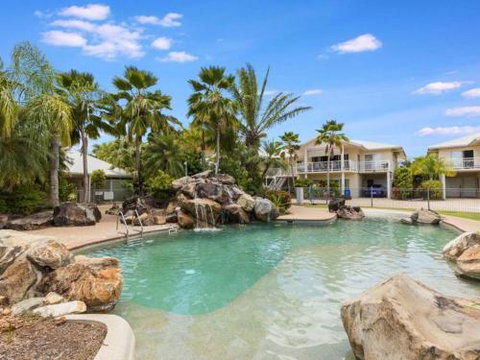 Live Love Laugh Travel Entire 2 Bdrm Villa - Schoolies Week Accommodation 5