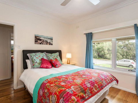 OCEAN SOUNDS Anglesea - Schoolies Week Accommodation 5