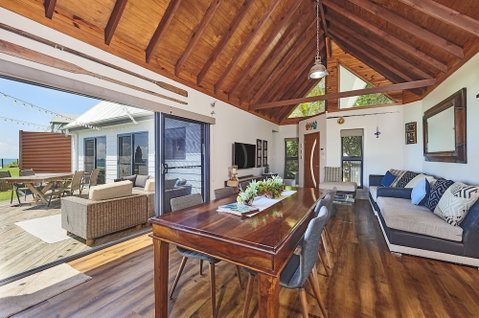 A PERFECT STAY - Belongil On The Beach - Schoolies Week Accommodation 3