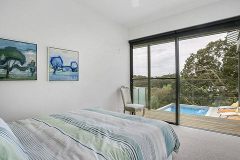 Lansdowne Villa - Schoolies Week Accommodation 3