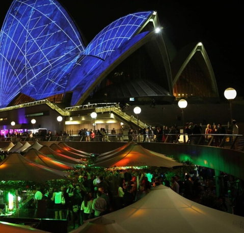 Amazing Waterview Terrace At The Rocks Sydney CBD - Schoolies Week Accommodation 2