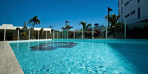 Lanai Riverside Apartments - Schoolies Week Accommodation 5