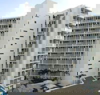 Lanai Riverside Apartments - Schoolies Week Accommodation