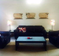 Australian Home Away at East Doncaster George - Schoolies Week Accommodation