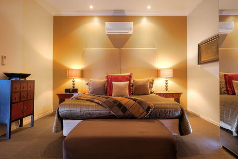 53 On Victoria - Schoolies Week Accommodation 6