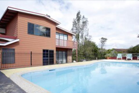Riverview Motor Inn - Schoolies Week Accommodation 6
