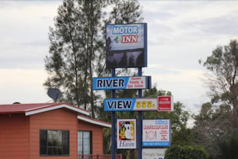 Riverview Motor Inn - Schoolies Week Accommodation 1