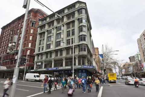 790 On George Backpackers - Schoolies Week Accommodation 0