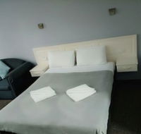 Excelsior Motor Inn - Schoolies Week Accommodation