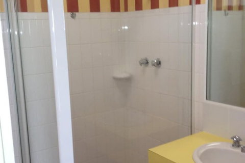 Waterview Holiday Apartments - Schoolies Week Accommodation 4