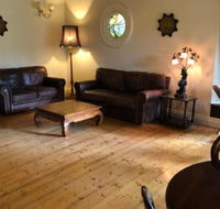 Lorelei Bed  Breakfast - Schoolies Week Accommodation