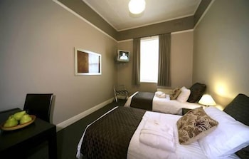 Carrington NSW Schoolies Week Accommodation