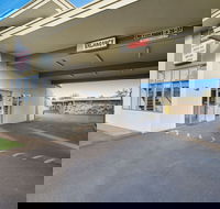 Adelaide Road Motor Lodge - Schoolies Week Accommodation