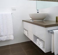 Narooma Waters Retreat - Schoolies Week Accommodation