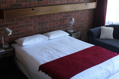 Kardinia Park Motel - Schoolies Week Accommodation 4