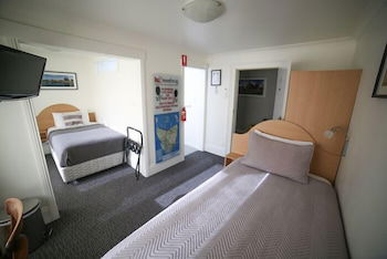 Dannebrog Lodge - Schoolies Week Accommodation 6