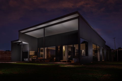 The Cove Tasmania - Schoolies Week Accommodation 0