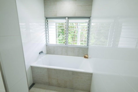 Bellevue Airlie Beach - Schoolies Week Accommodation 3