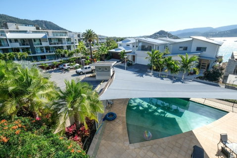 On The Point - Schoolies Week Accommodation 1
