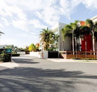 On the point - Schoolies Week Accommodation