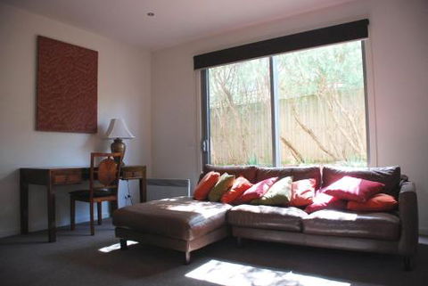 SURF Side SECRET INVERLOCH - Schoolies Week Accommodation 1