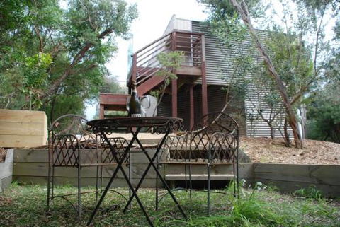 SURF Side SECRET INVERLOCH - Schoolies Week Accommodation 2