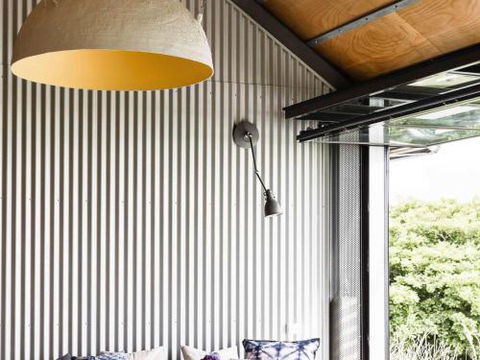 THE SHED Gerroa 4pm Checkout On Sundays & Public Holidays - Schoolies Week Accommodation 2