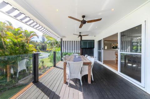 Beaches - Schoolies Week Accommodation 3