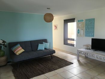 Headlands 24 - Schoolies Week Accommodation 2