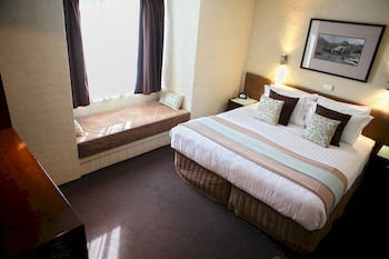 Peppers Rundells Alpine Lodge - Schoolies Week Accommodation 5