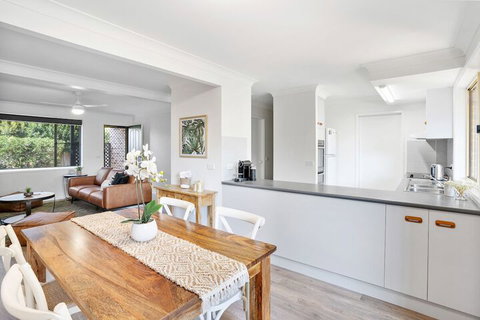 Lennox Belle - Schoolies Week Accommodation 2