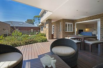 Blessings By The Sea - Schoolies Week Accommodation 6