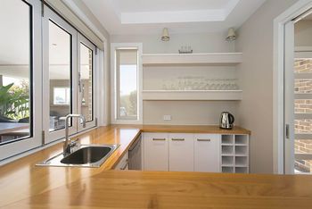 Blessings By The Sea - Schoolies Week Accommodation 5