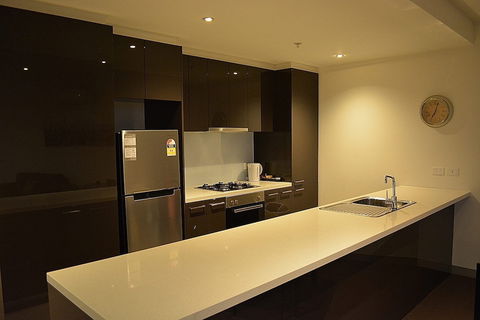 Royal Stays Apartments Southbank - Schoolies Week Accommodation 5