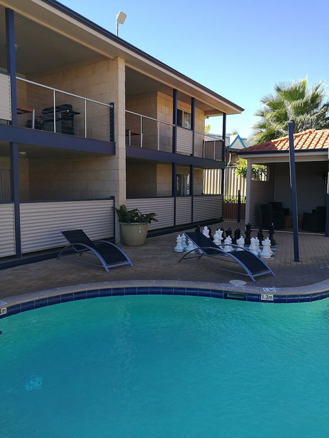 Kalbarri Edge Resort - Schoolies Week Accommodation 3