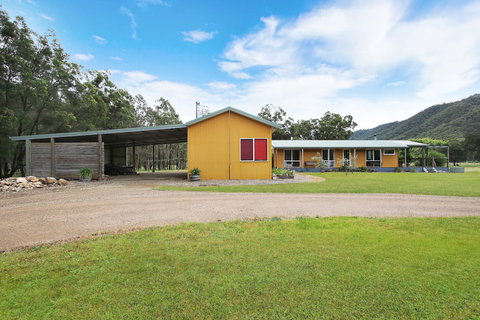 Feathertop Views And Dorm - Schoolies Week Accommodation 1