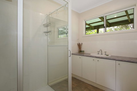 Feathertop Views And Dorm - Schoolies Week Accommodation 3