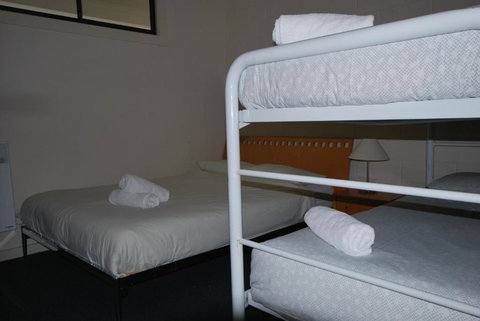 Alpine Heights 08 - Schoolies Week Accommodation 5