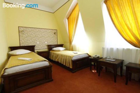 Mole Creek Lodge - Schoolies Week Accommodation 5