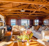 Palana Beach House - Schoolies Week Accommodation