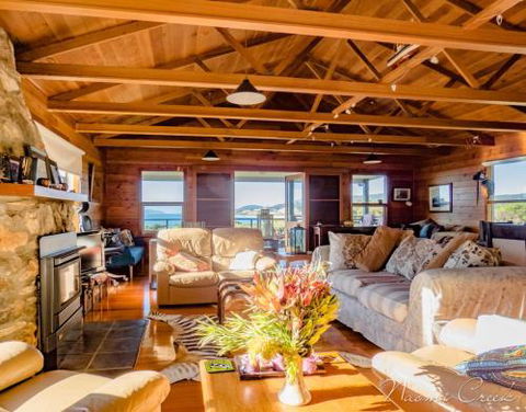 Palana Beach House - Schoolies Week Accommodation 0