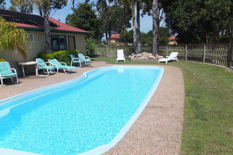 Lakes Entrance Country Cottages - Schoolies Week Accommodation 5