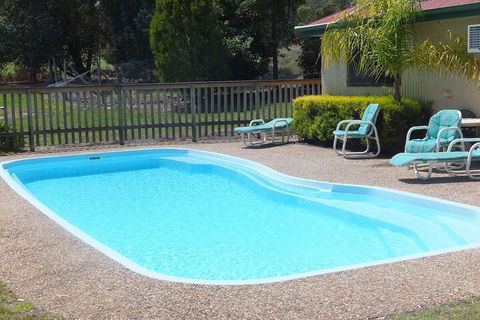 Lakes Entrance Country Cottages - Schoolies Week Accommodation 4