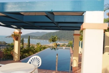 Mediterranean Resorts - Schoolies Week Accommodation 2