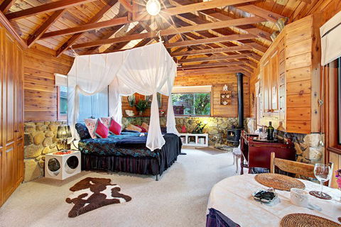 Forget Me Not Cottages - Schoolies Week Accommodation 7