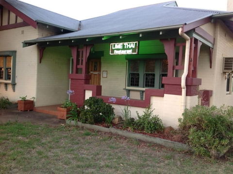 Forest Lodge Motor Inn & Restaurant - Schoolies Week Accommodation 5